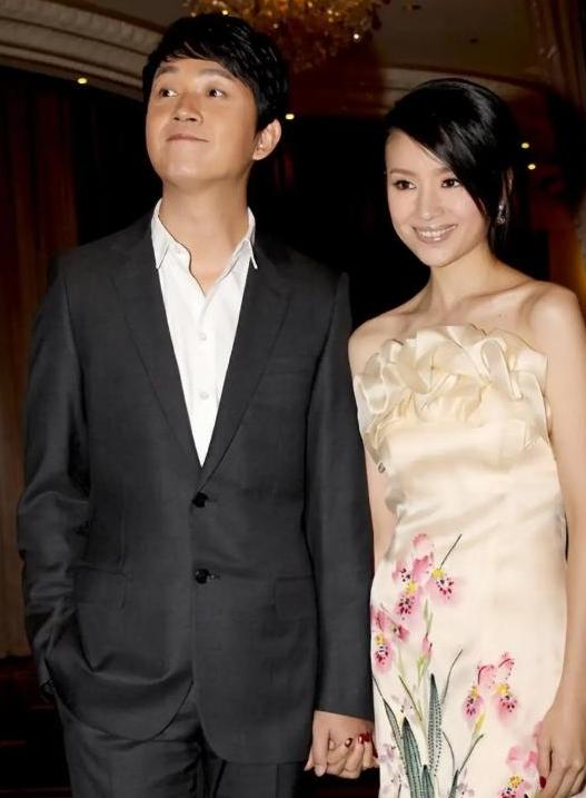 离婚后不讲董洁坏话，输给王大治后 才发现潘粤明和他们不是一类人