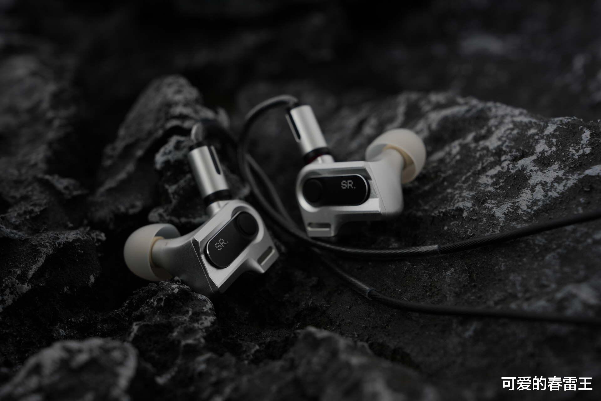 千元檔最強三動圈？七彩虹SR銀參考耳機深度評測