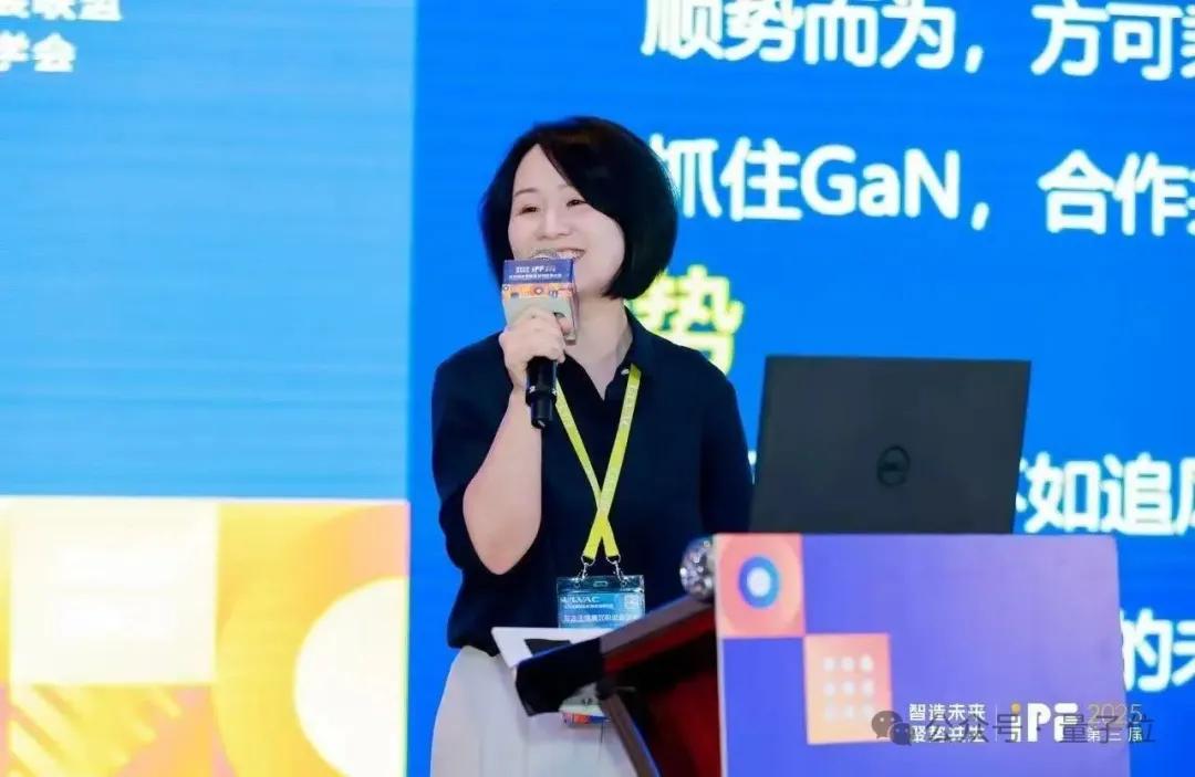 英偉達咽喉上的蘇州女人