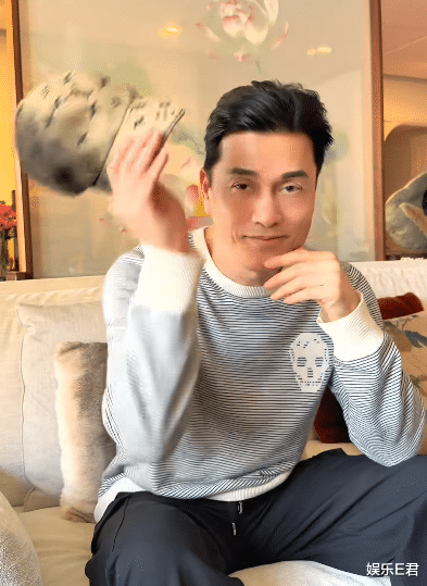 70岁吕良伟被质疑戴假发,发量惊人“不科学”,本尊揭秘真实原因