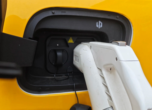 11.88万买大六座SUV!零跑C16五月促销来了,大家庭直接冲?