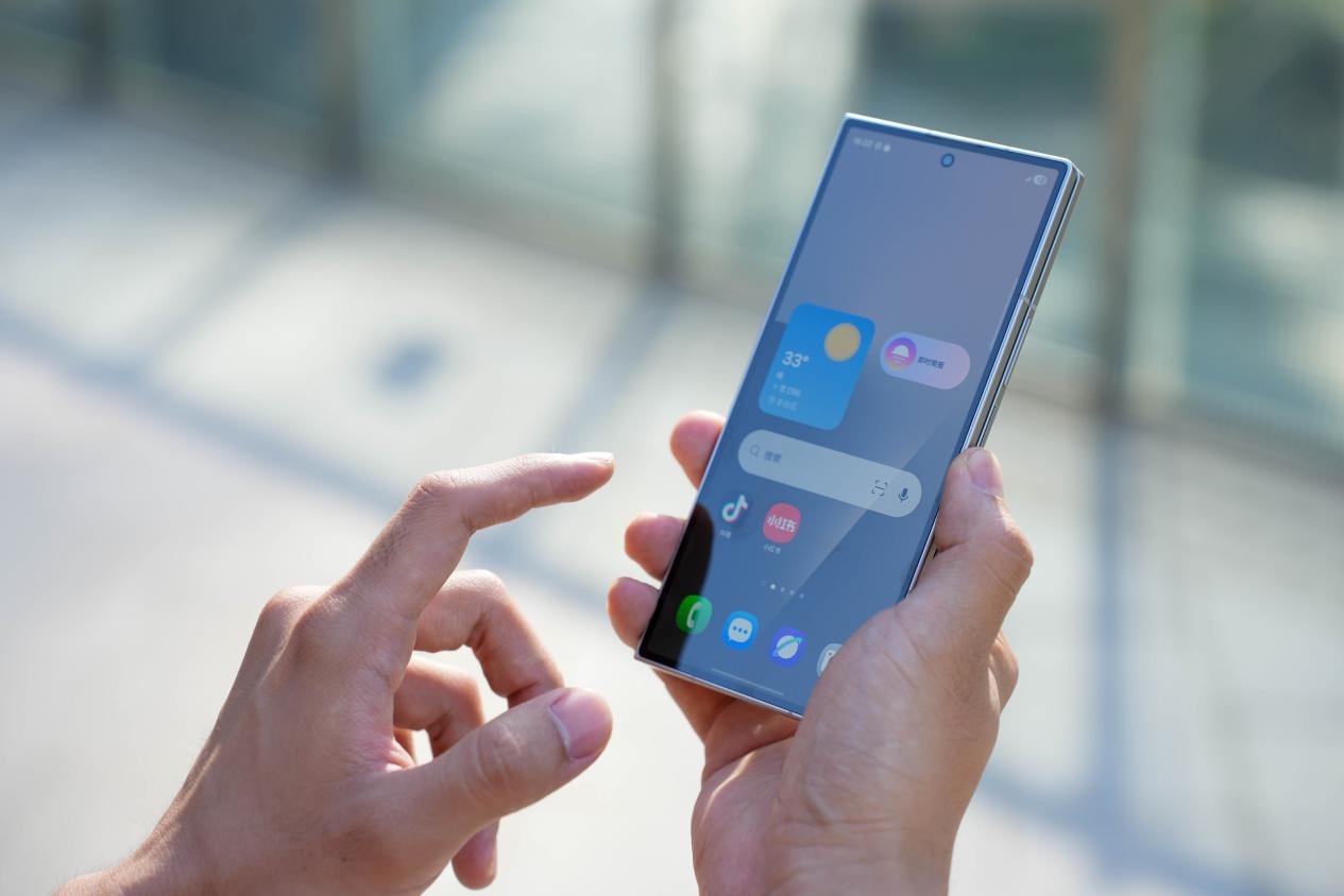 體驗三星 Galaxy Z Fold7：翻折進化，從優雅到強大