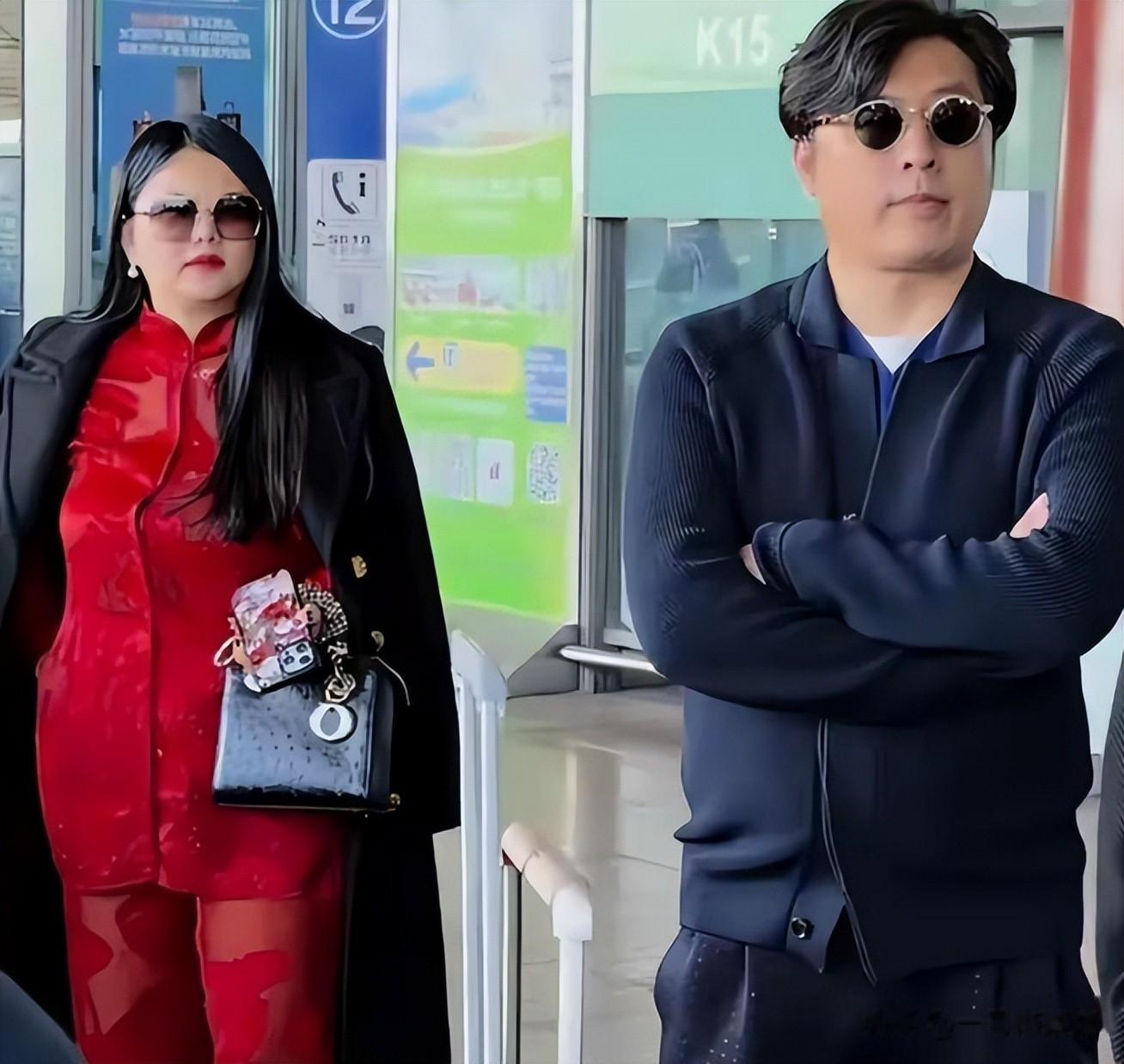 顶风作案！不到24小时，李湘迎来2大噩耗，前夫被抓，女儿被牵连