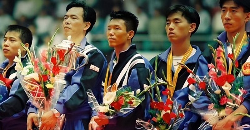 64岁蔡振华老婆，是我们熟悉的艺术家，如今演员儿子成两人的骄傲