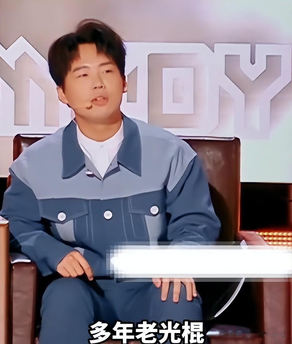 阎鹤祥马尔代夫拍婚纱照，妻子首次出镜，旅行结束，人已回国进组