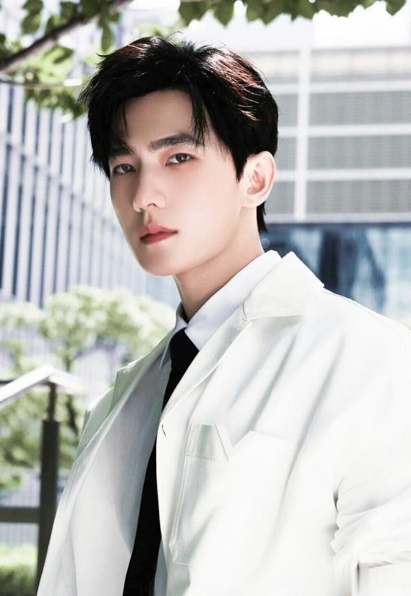 网评心中最帅剧90生TOP！《折腰》刘宇宁落榜，《藏海传》肖战第3