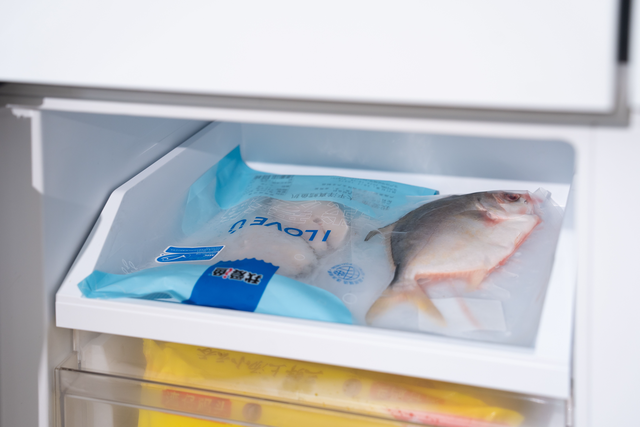 10年家电博主逛AWE有感：高端冰箱冲破新高度，黑科技硬控老外