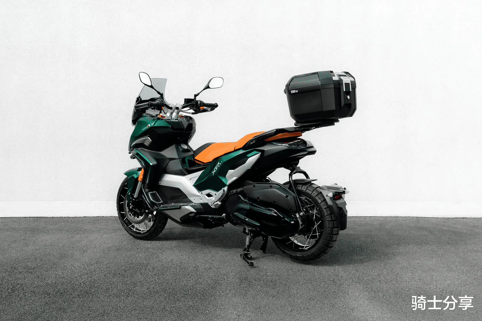 有点不一样的大踏板,标致XP400限量版和比亚乔Beverly特别版!