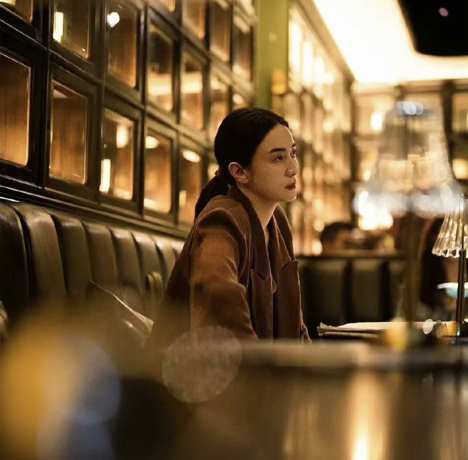 首届金狮奖落幕！刘青云宋佳封帝后，郝蕾辟谣甄子丹含泪哀悼