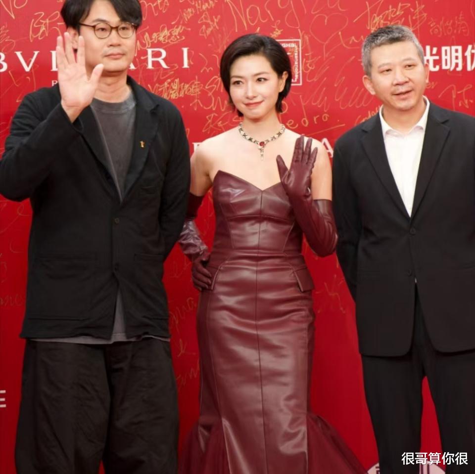 万茜金爵封后，获奖感言诗意串联了角色与现实人生，尽显高情商！