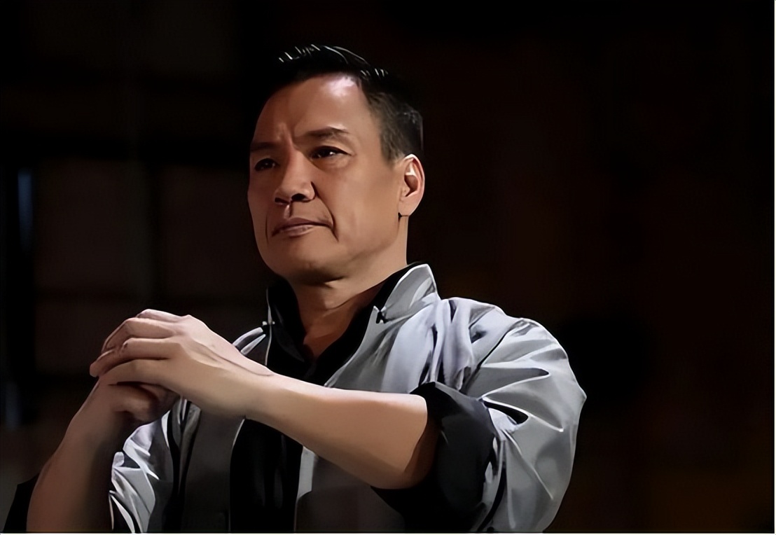 TVB老戏骨失联多日声音曝光，与以往判若两人，沉默寡言不爱露面