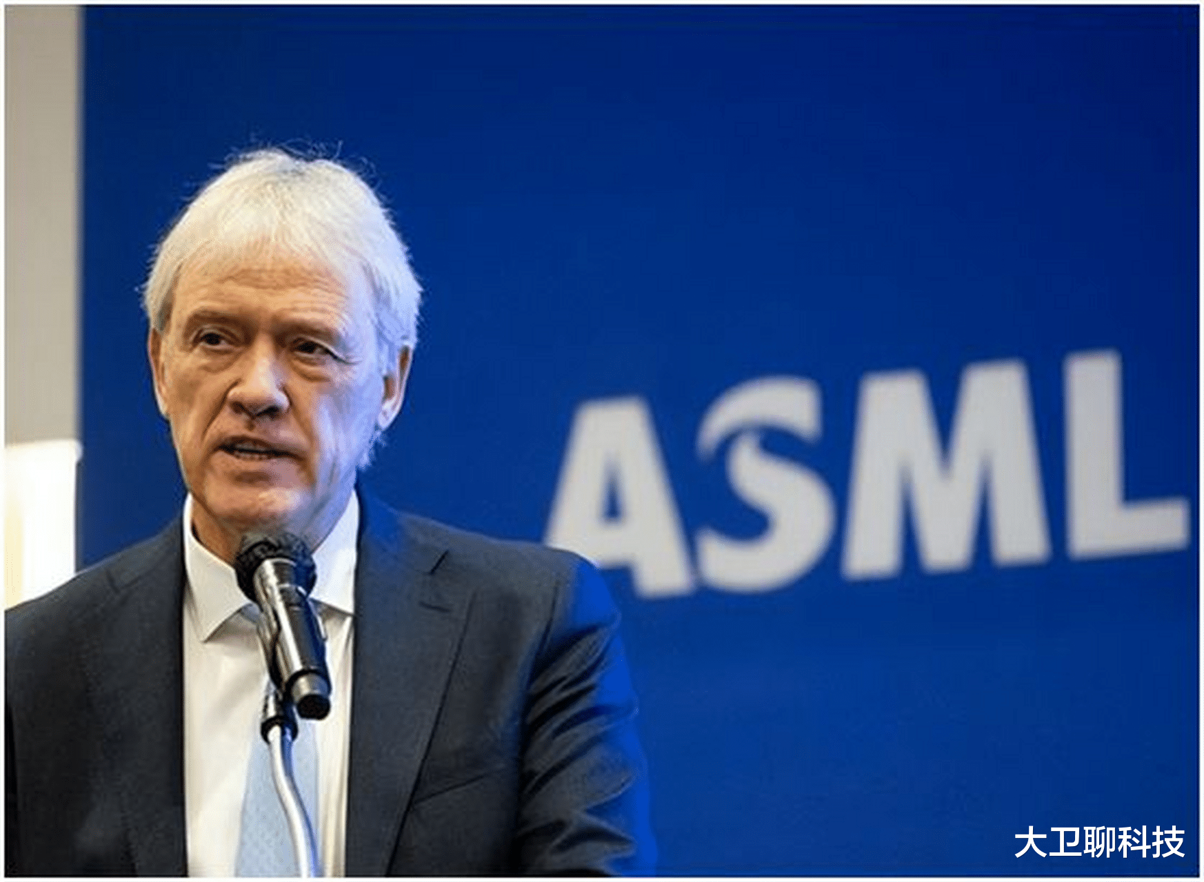 封鎖中國芯，為何西方企業先喊疼？阿斯麥CEO三句話說破真相