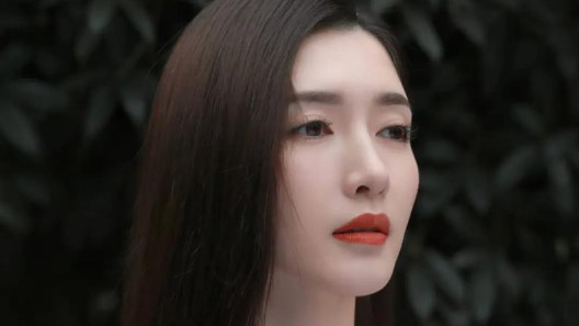 江疏影，真的好白好美，令人沉迷于她的魅力，当年胡歌定力真好