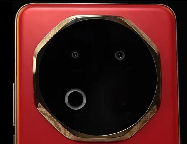 屏幕护眼是第一位的，最近多款LCD新机发布