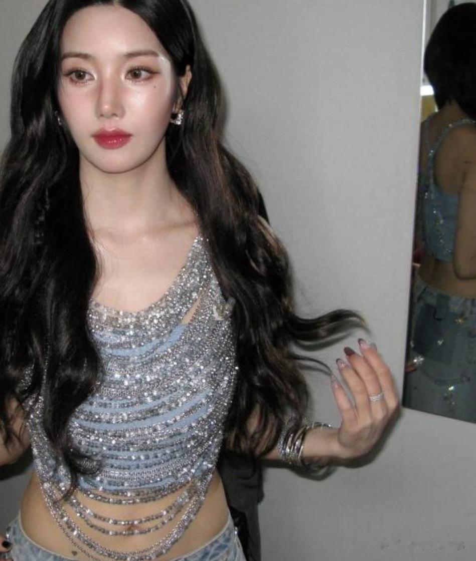 韩国女星自掏腰包，为哥哥办婚礼，只因当年哥哥偷偷为自己付学费