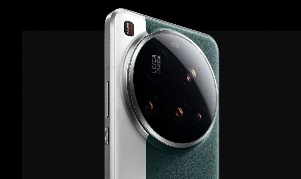 小米16真機曝光，背面上副屏 正面靈動島