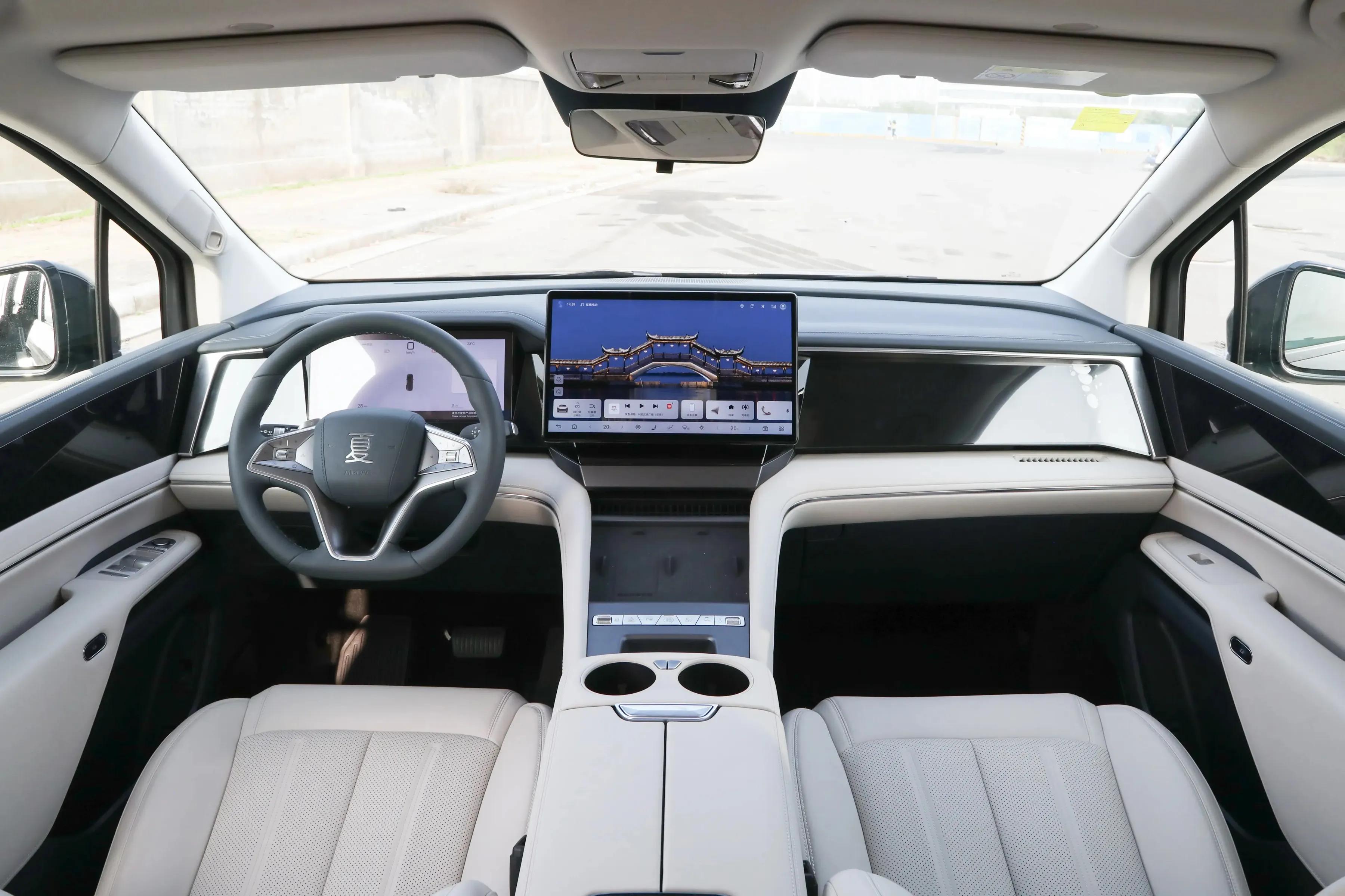 2026款比亚迪夏上市,20.68万起,选它还是选奥德赛?