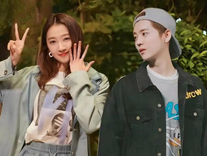 关晓彤高调官宣，亲密照片曝光引热议，网友：恭喜找到最值得爱的