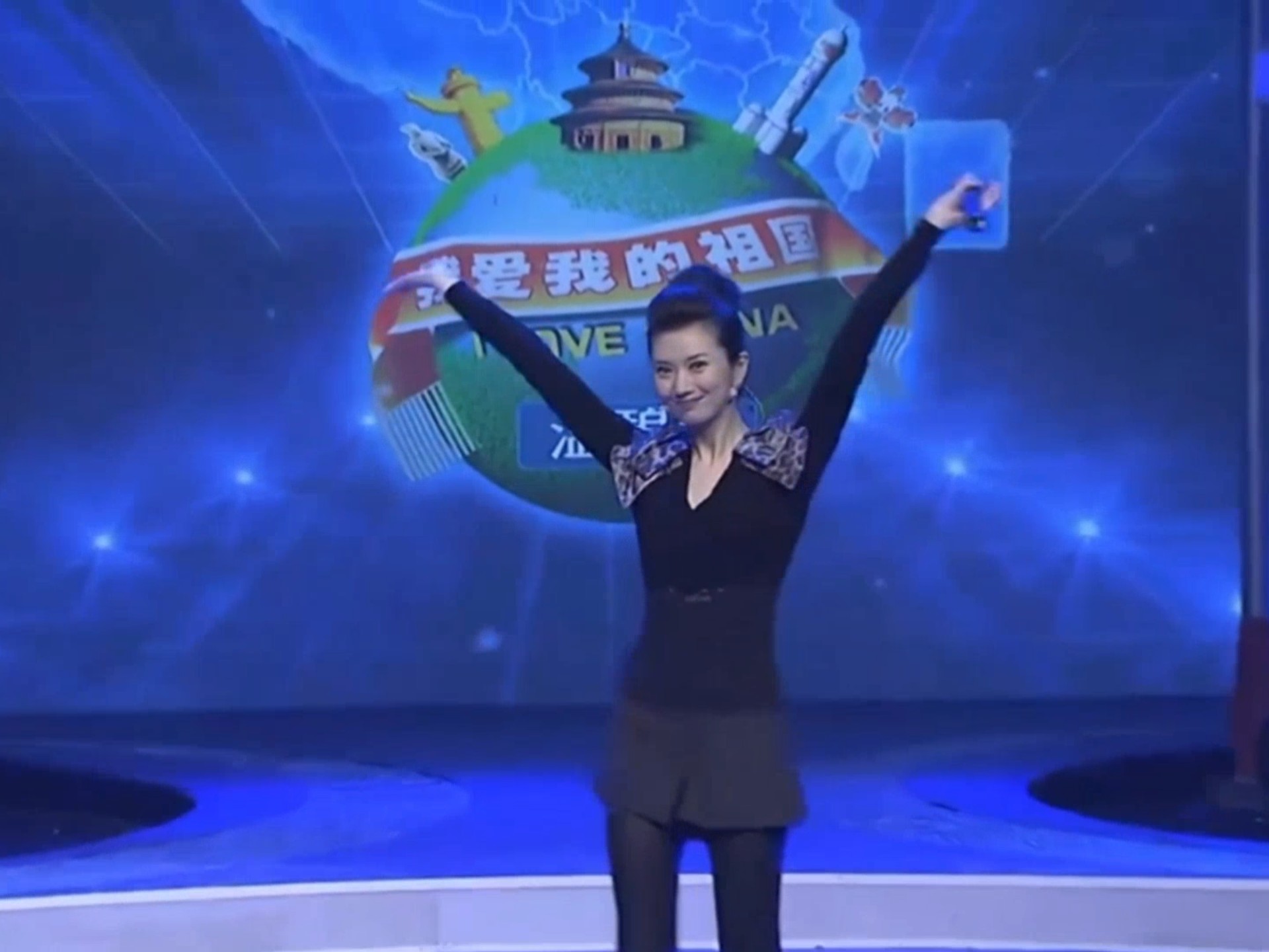 前央视主持苑冉：16岁出道，却靠演“后妈”出圈，今43岁婚姻成谜