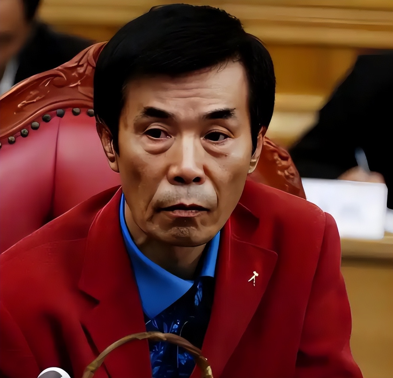 80岁何庆魁宣布新恋情！曾为高秀敏痛哭昏厥，如今再娶小20岁娇妻