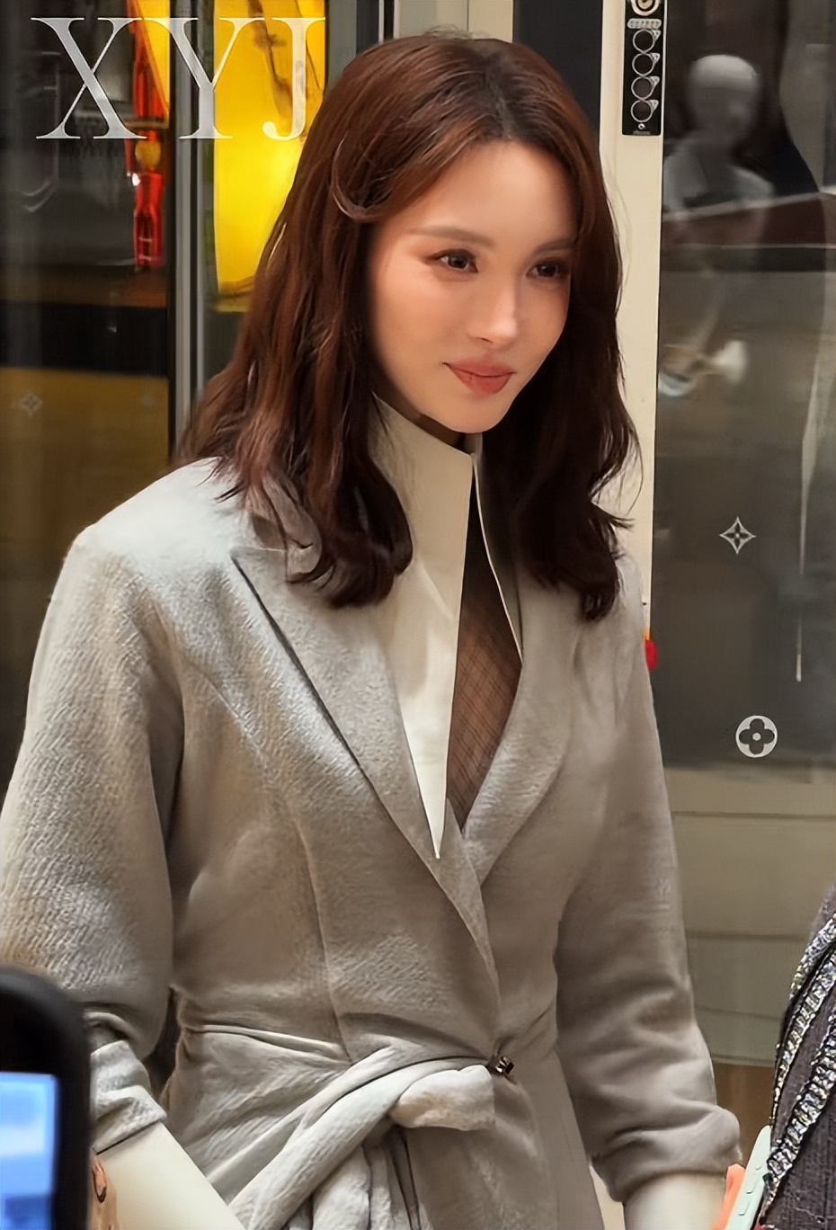 北京这一天：60岁巩俐震撼全家，王楚钦帅上热搜，金晨嘴又歪了？