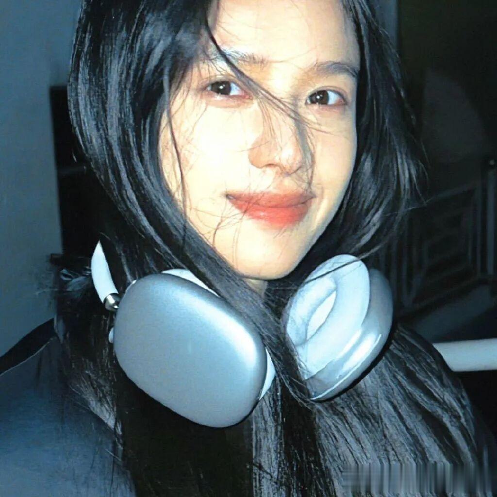 张婧仪魅力头像