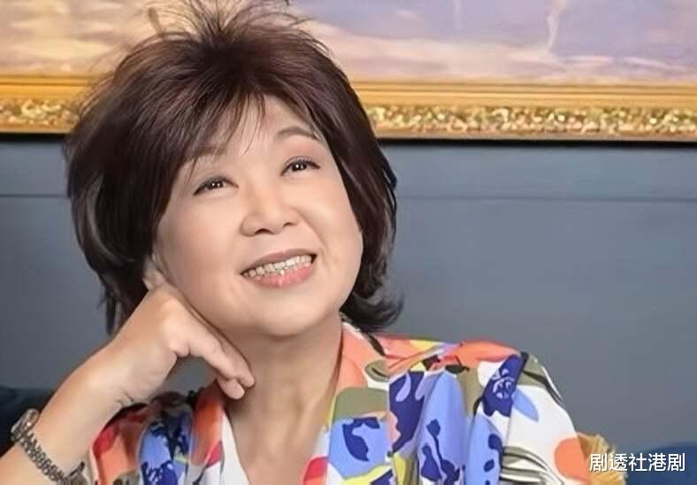 香港知名演员被质疑患重病，身材突然变消瘦，移居国外靠收租生活