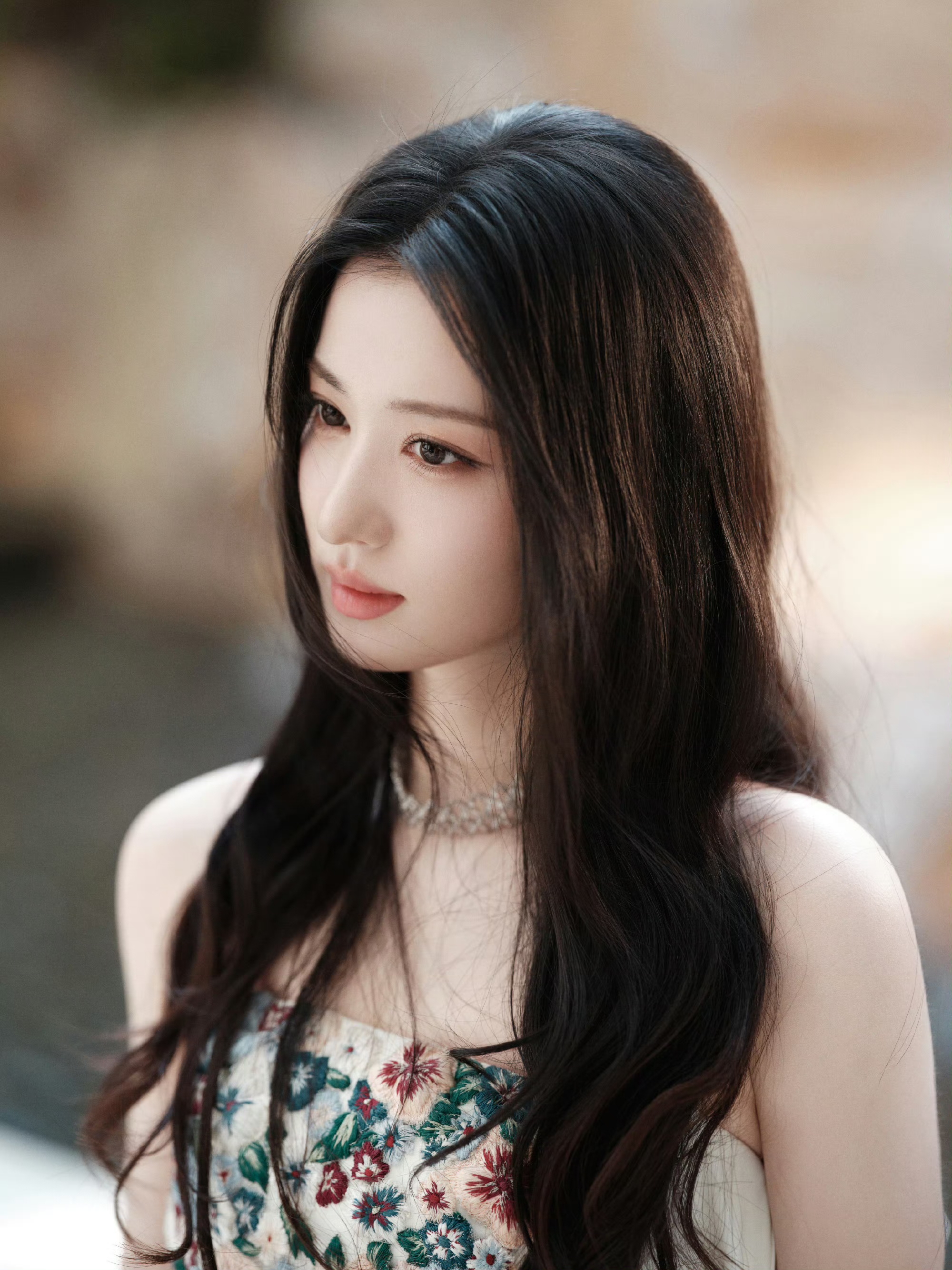 王楚然大气美女