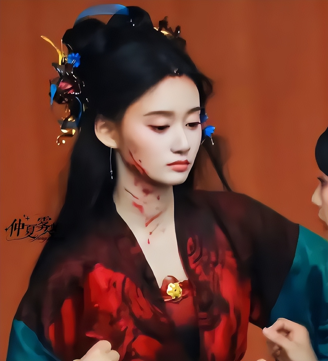 《咸鱼飞升》未播先火，美人如云挪不开眼，内娱审美终于正常了