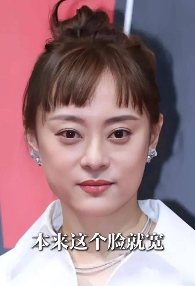 一脸凶相的孙俪算不算大美女呢?看她跟杨幂、周迅的合照就知道了