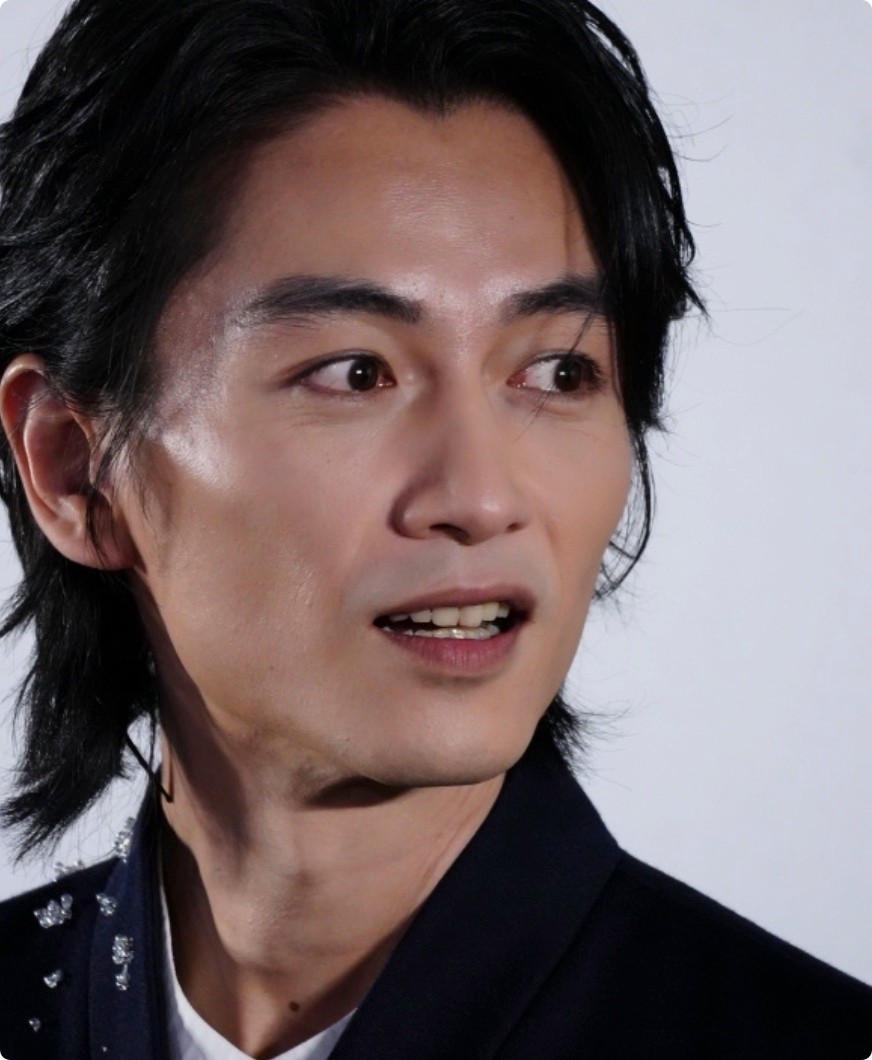 离婚不到一年，陈晓瘦到认不出，陈妍希携年下男主杀回来了