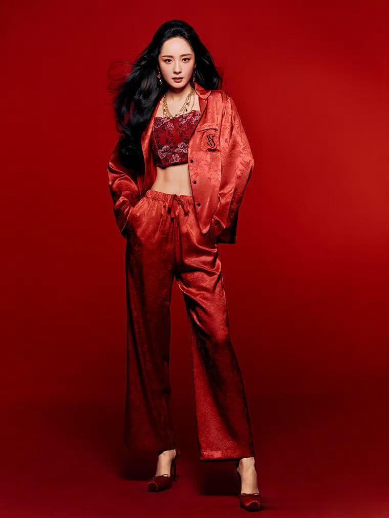 杨幂维密最新物料 ???