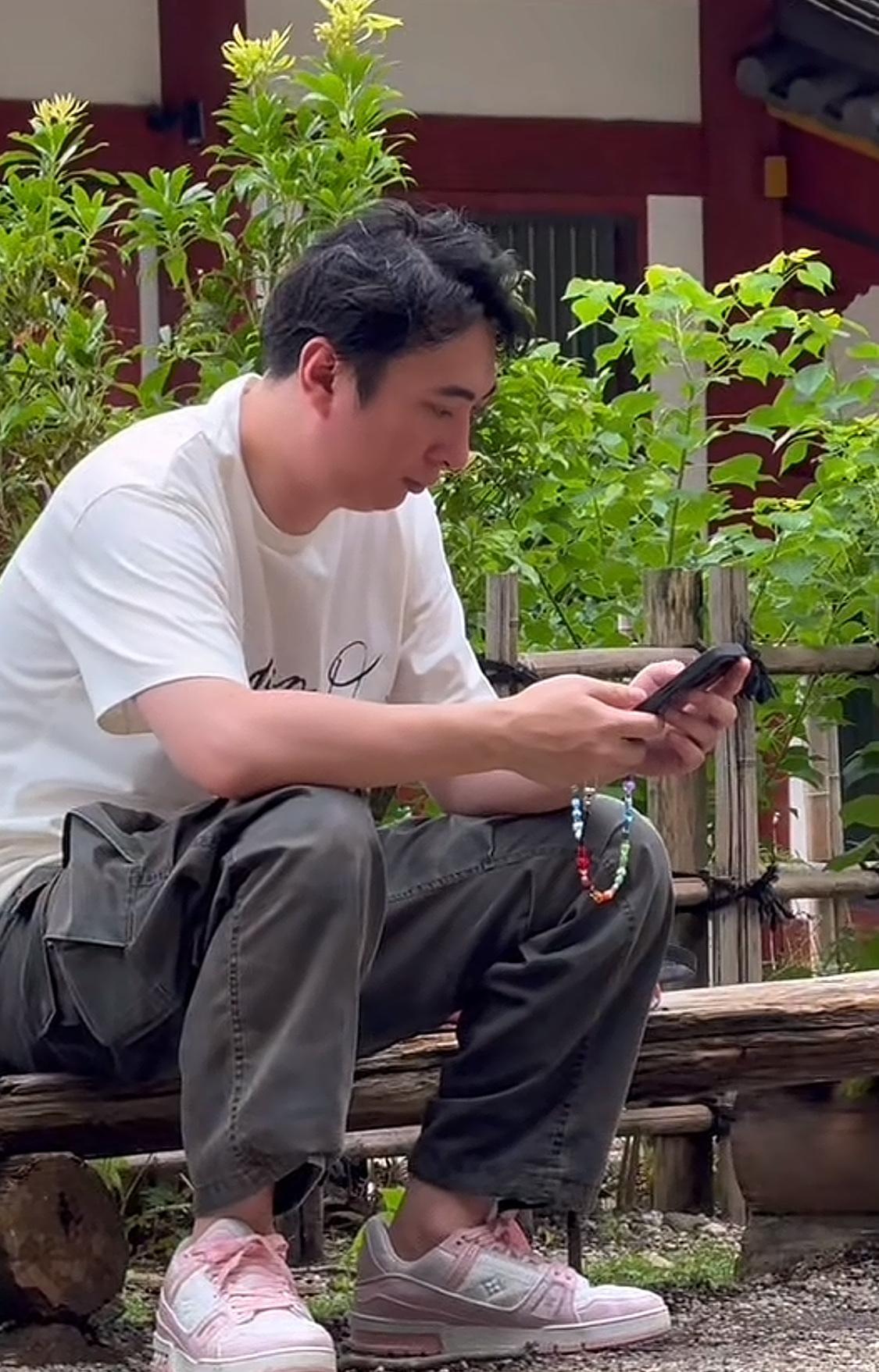 黄一鸣自曝大四怀孕，没给王思聪留一丝体面！闪闪名字暴露心机