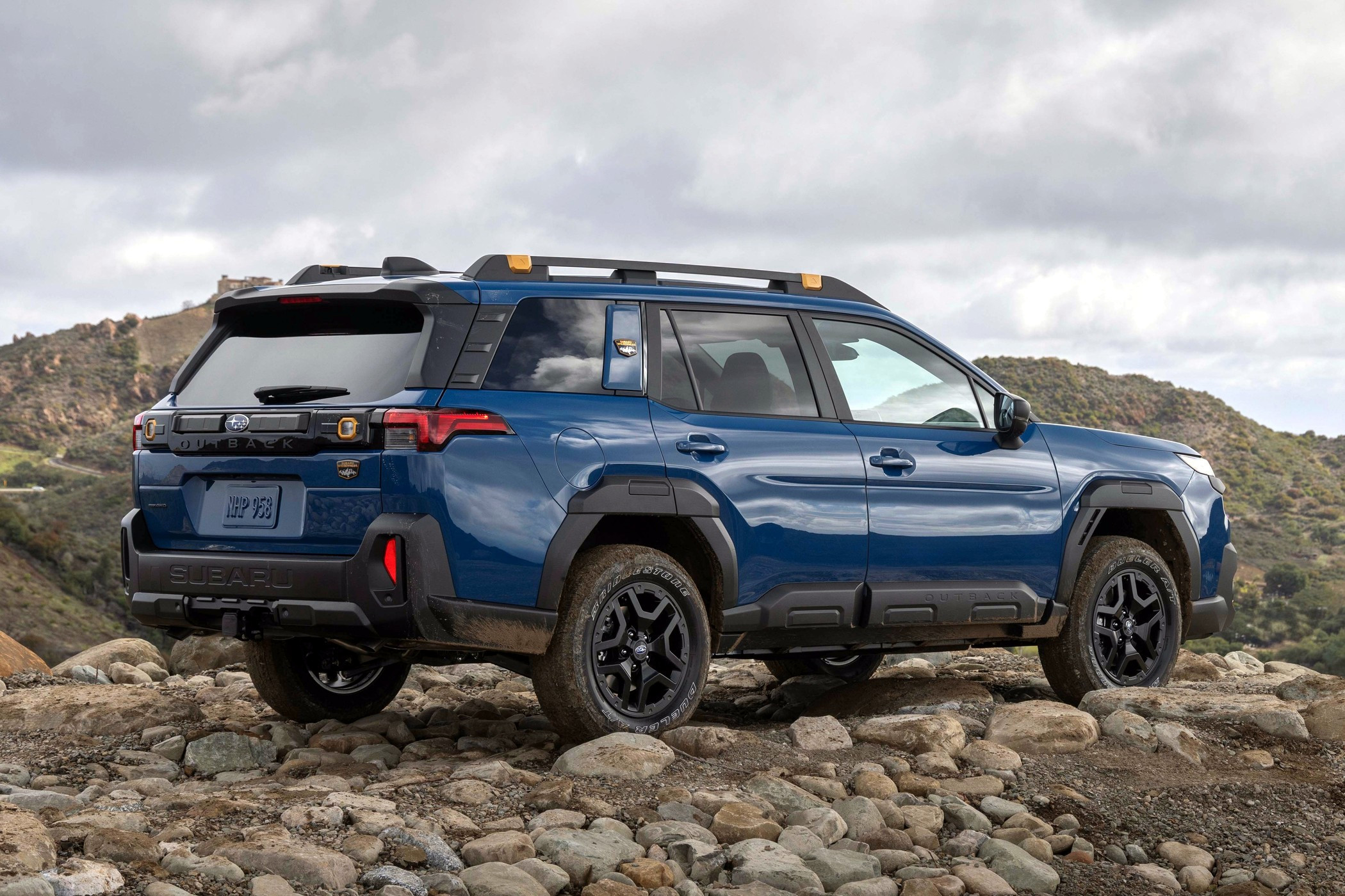 新款斯巴鲁傲虎：方形车身、相同技术、以及更加凶猛的荒野