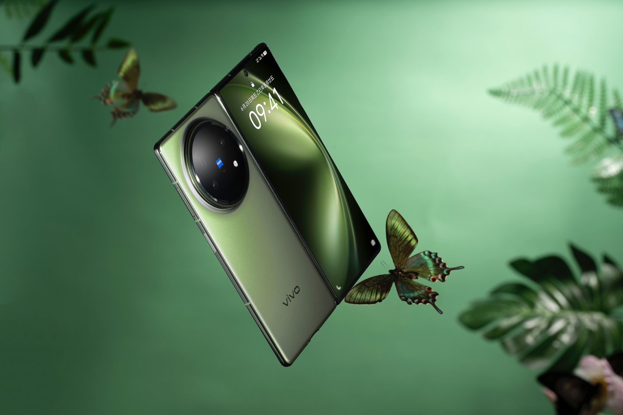 217克+三防破界，vivo X Fold5重塑折疊屏可靠性