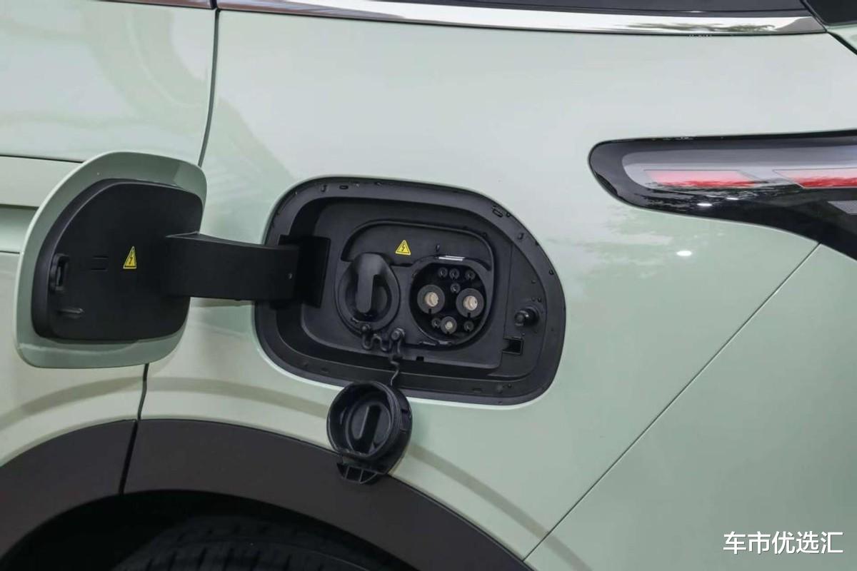 想买纯电家用代步车，是闭眼买吉利星愿，还是选比亚迪海鸥？