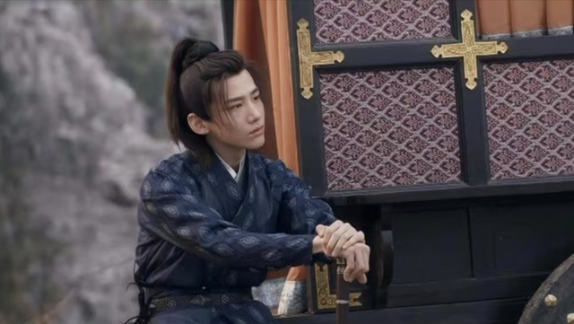 31岁白敬亭再破“天花板”,这次,他让郑晓龙和整个娱乐圈沉默了