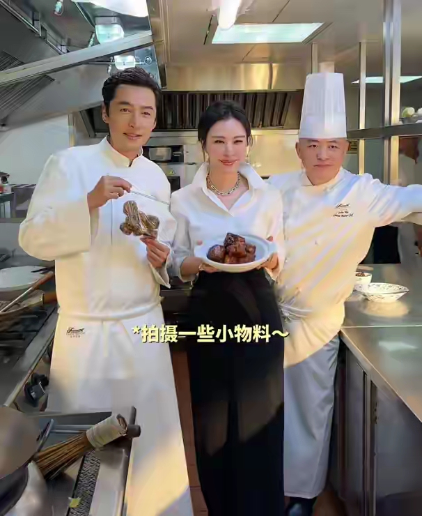 胡歌首度公开家庭很失败，更喜欢大女儿，自责4700米高原待俩月