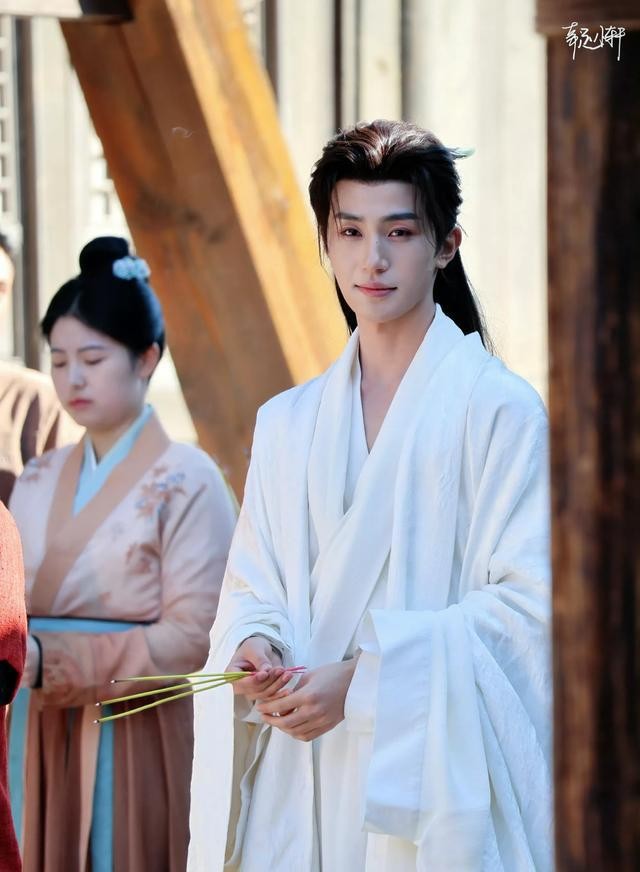 “短剧一哥”宝座易主!陈添祥第8,刘萧旭第4,他凭什么霸榜榜首