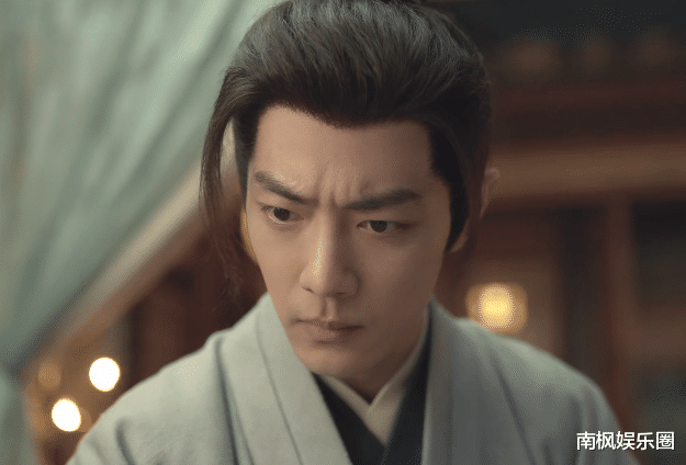 同样是“忍辱负重”的男主,肖战和胡歌放在一起看,差别就出来了