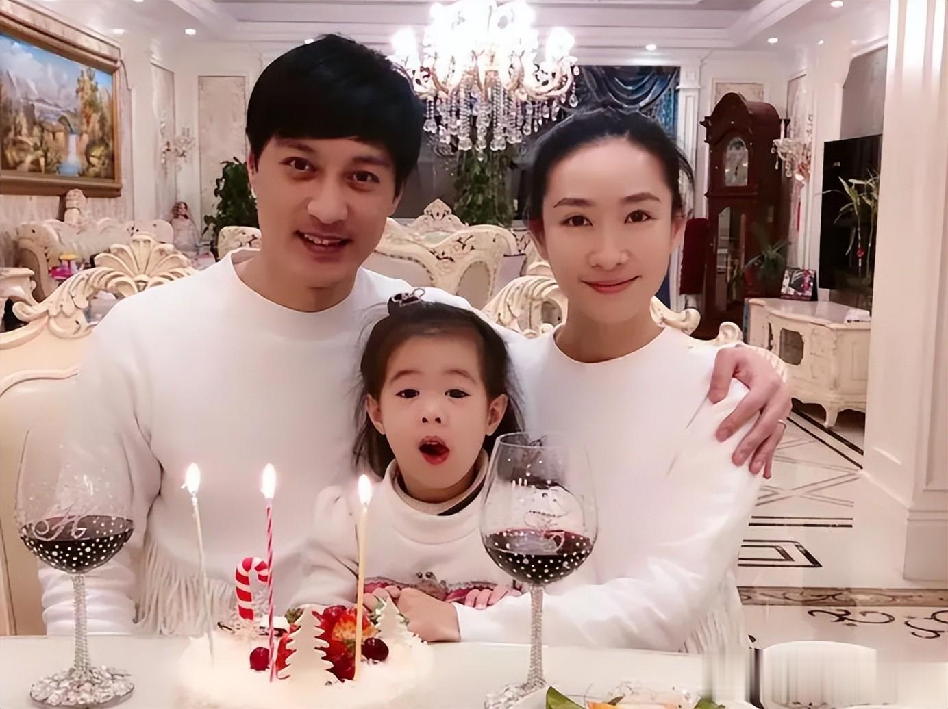 从一线明星,沦落到拍短剧,这5位演员走到今天这步,怪不了别人