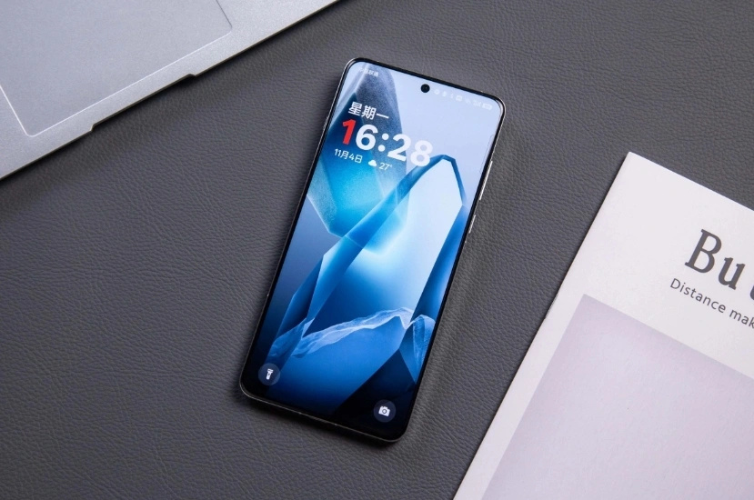 一加旗艦“重回低價”，24GB+1TB+驍龍8至尊版，國補后跌價1200元