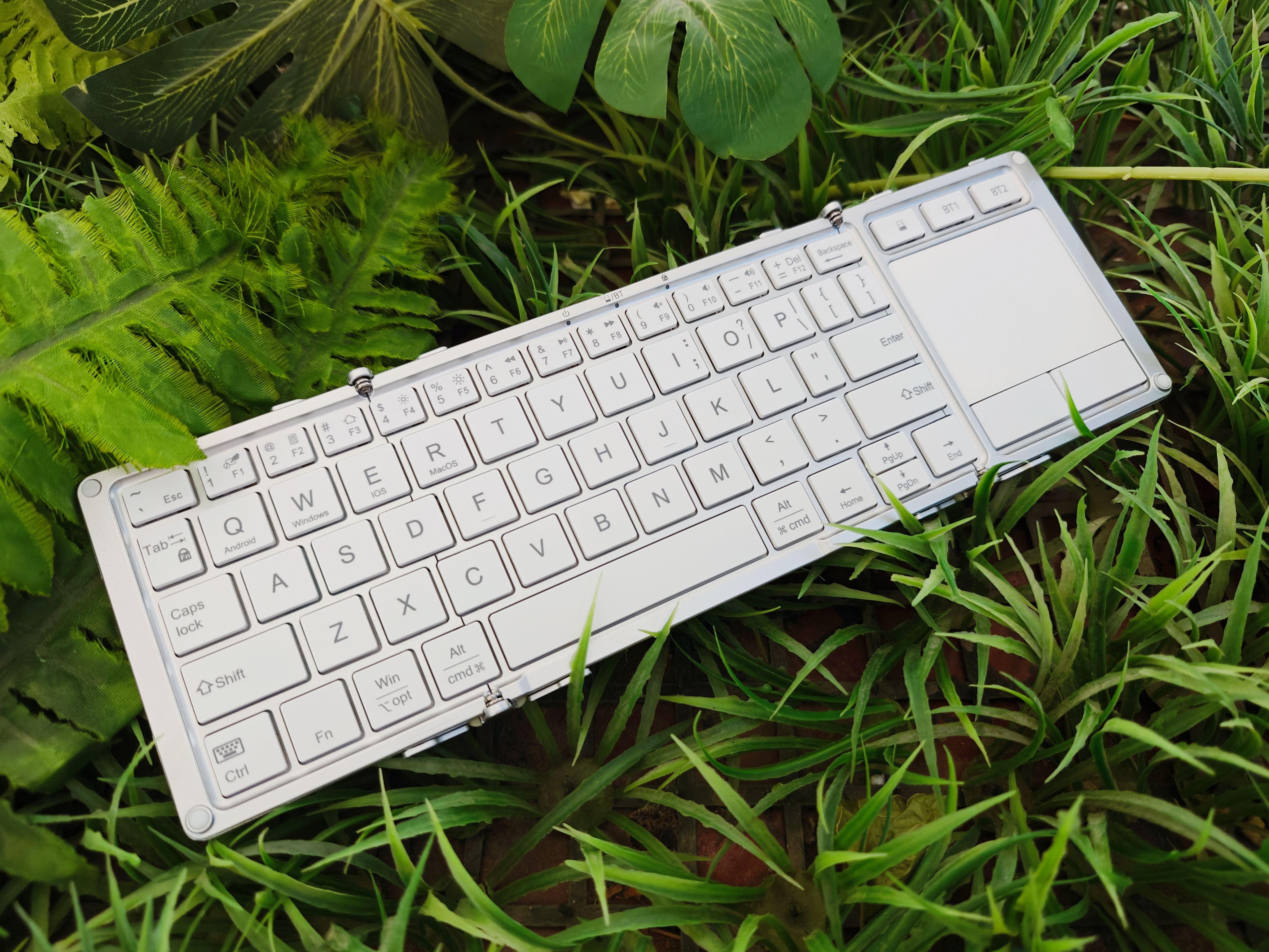 键盘也卷“三折叠”？BOW折叠蓝牙键盘，移动办公便携利器！