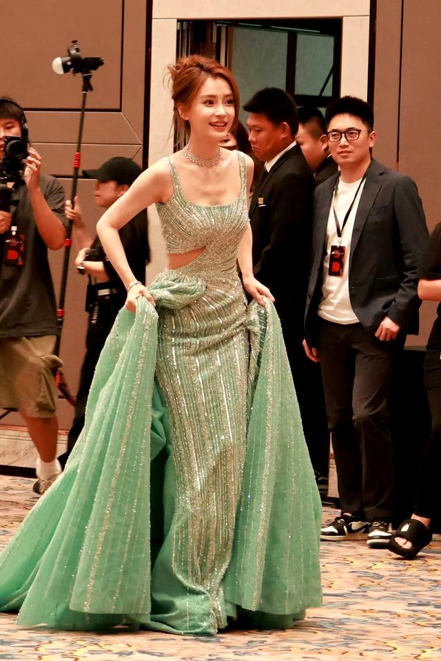 Angelababy真的漂亮啊