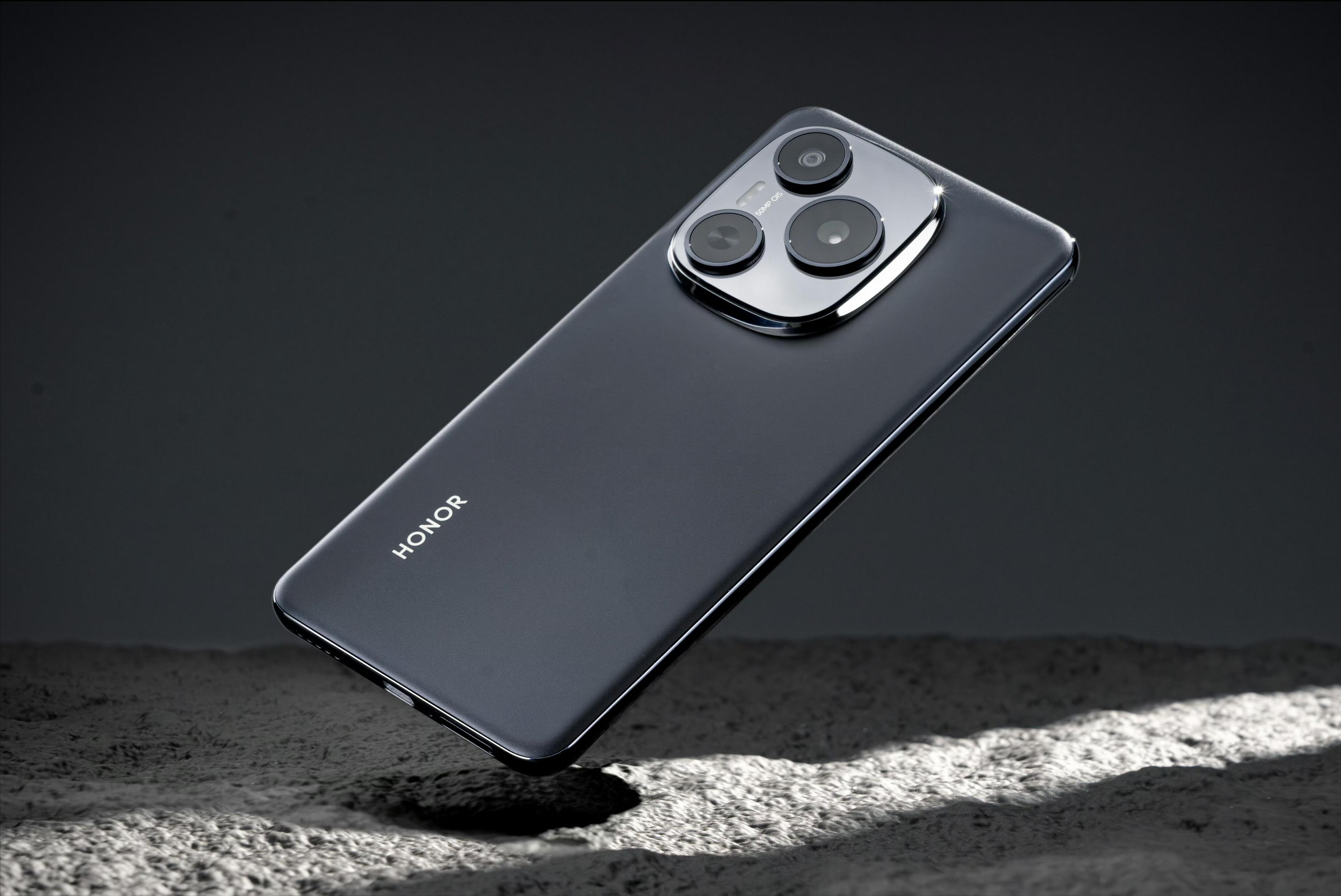 榮耀打響“價格戰”！十面抗摔+3840HZ+8000mAh+衛星通信