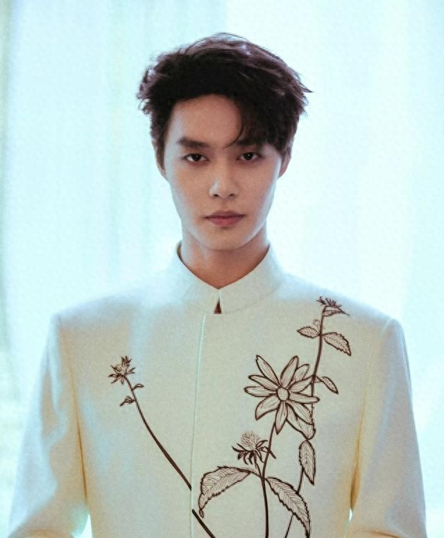 “短剧一哥”宝座易主!陈添祥第8,刘萧旭第4,他凭什么霸榜榜首