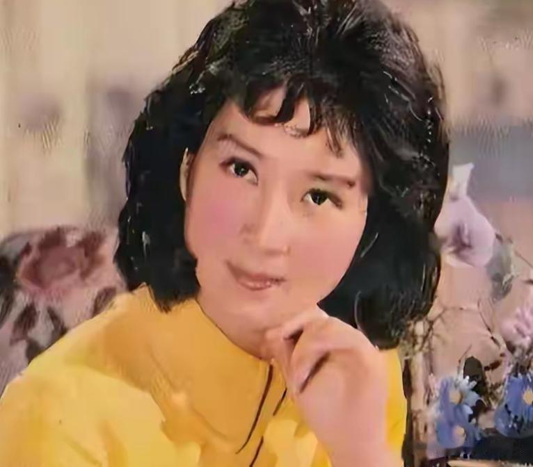 71岁吴海燕近况曝光:老公去世半年多,已定居上海,安静度过余生