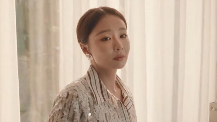 央视开播！高叶再扛大旗，终于有和《四喜》一较高下的都市剧了