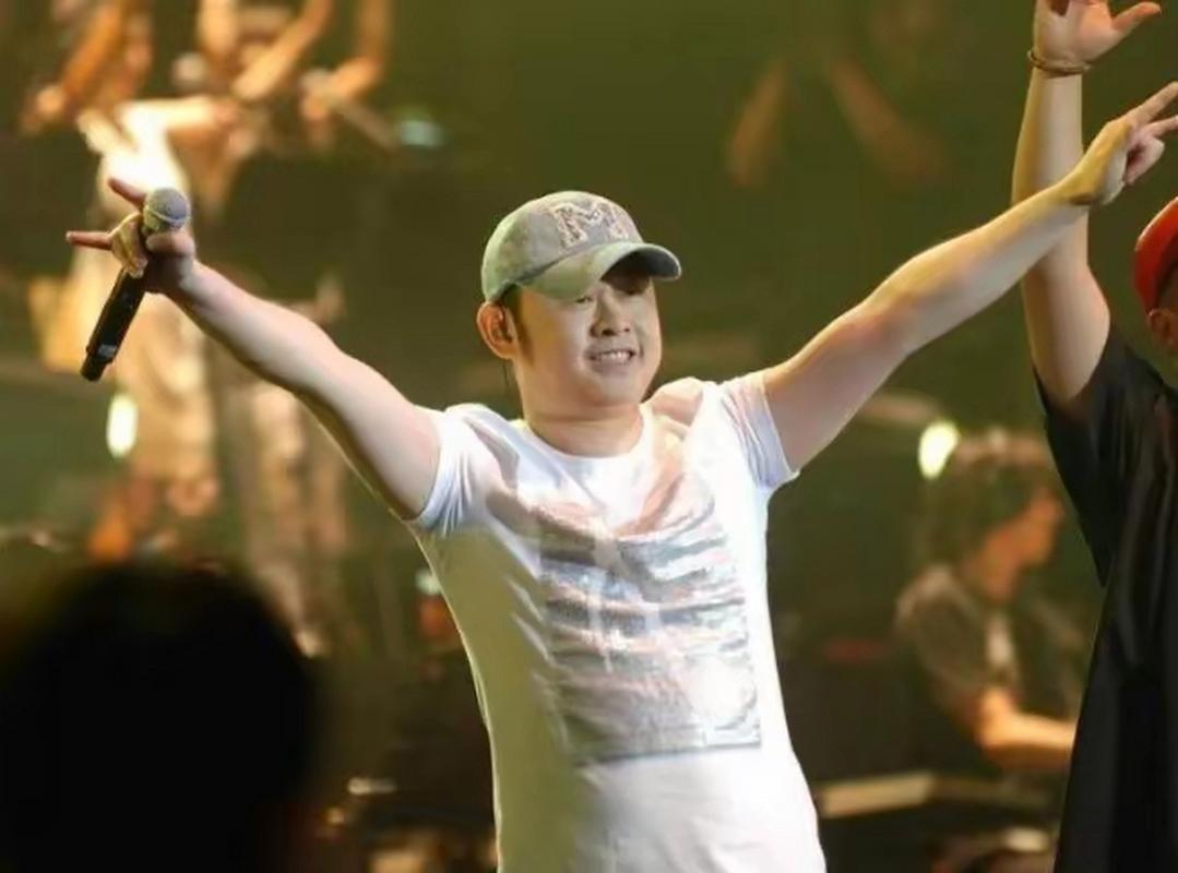 有一种“记仇”叫那英和刀郎,十几年过去,才明白是刀郎“错了”!