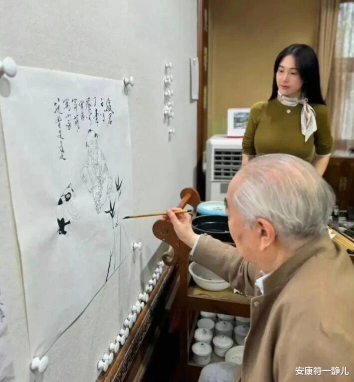 87岁范曾再添幼子，与女儿继子断绝关系！